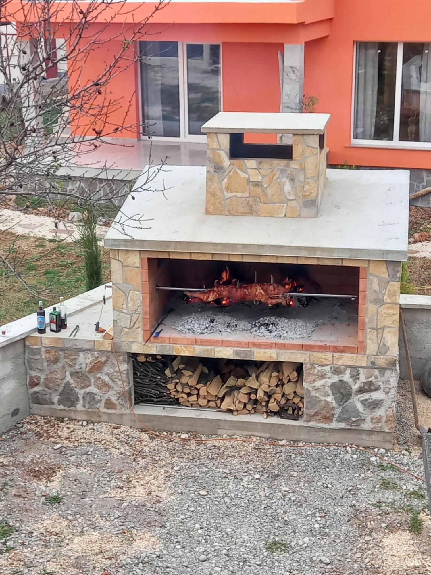 Appartement Apartman Bojana à Starigrad Paklenica Extérieur photo